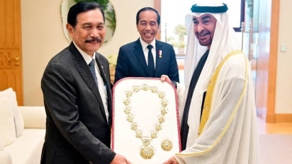 Sumringah! Luhut Terima Penghargaan Selevel Raja dari Presiden UEA, Susul Jokowi dan Prabowo Berkat Jasanya: Saya Hanya Seorang Menteri