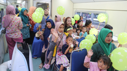 Peringati Hari Anak Nasional, KAI Daop 8 Surabaya Ajak Joyride Edukasi Wisata Balita Stunting