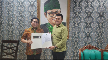 Mas Ibin Wasekjen GP Ansor Terima Surat Rekomendasi dari PKB Maju Wali Kota Blitar