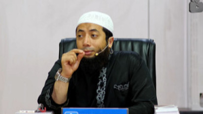 Shalat Tahajud Paling Bagus Dikerjakan Mulai Jam Berapa? Ustaz Khalid Basalamah Jelaskan Sebaiknya...