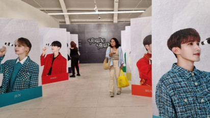 Carat Diajak Lihat Persiapan Konser Follow di Exhibition SEVENTEEN