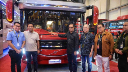 Tekan Polusi Udara, Menhub Budi Karya Berharap Masyarakat Banyak Gunakan Kendaraan Listrik