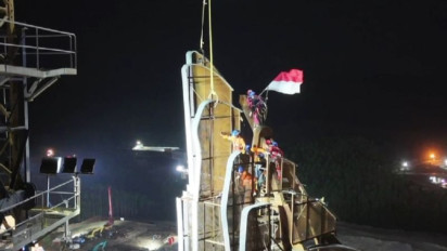 Pemasangan Bilah Sayap Patung Garuda ke-4650 di Kantor Presiden di IKN Dinyatakan Selesai