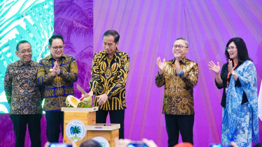 Pj. Gubernur Adhy Pastikan Jatim Siap Majukan Industri Kelapa Berkelanjutan dan Wujudkan Ekonomi Hijau