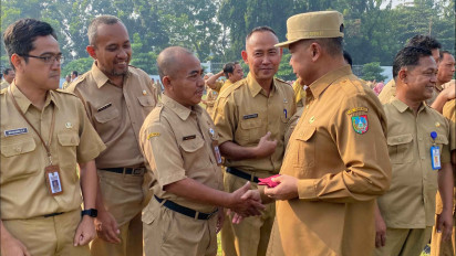 Maju di Pilkada Jombang 2024, Pj Bupati Sugiat Pamitan ke Seluruh ASN
