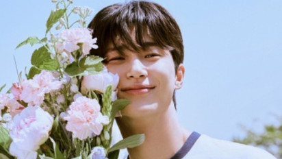 Baru Buka Akun di Weverse, Byeon Woo Seok Bikin Aplikasi Jadi Error dengan Foto Profilnya yang Langsung Menjadi Viral