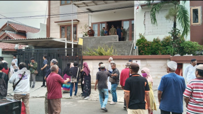 Situasi Rumah Duka Mantan Presiden RI ke-9 Hamzah Haz di Matraman, Pelayat Ramai Mulai Berdatangan