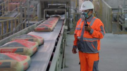 Sahamnya Masuk Dalam Pemantauan Khusus, PT Solusi Bangun Indonesia Tbk (SMCB) Ternyata Berencana Melakukan "Rights Issue"