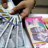Akademisi UMY Beberkan Efek Mengerikan Nilai Rupiah Lemah untuk Perbankan Syariah
