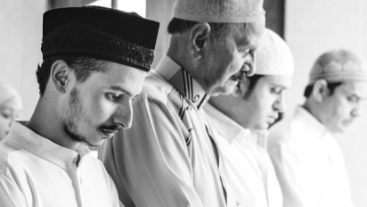 Kapan Laki-laki Boleh Tidak Shalat Jumat dan Menggantinya dengan Dzuhur? Begini Kata Ustaz Adi Hidayat