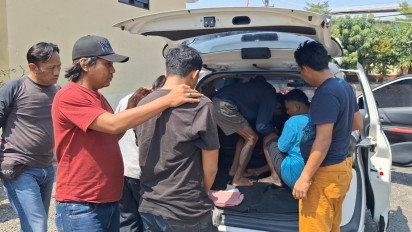 Kawanan Perampok Bersenjata Airsoft Gun Tembak Karyawan Pecel Lele di Brebes