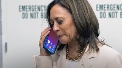 Barack Obama dan Michelle Obama Dukung Kamala Harris Jadi Presiden AS