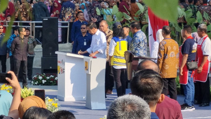Resmikan Pasar Jongke Solo, Presiden Jokowi: Mall Saja Kalah