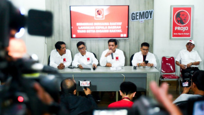 Jokowi Disebut Salah Minum Obat hingga Anak Tukang Kayu, Projo Sindir Balik Ribka Tjiptaning: Imbas Kekalahan dan Kekecewaan