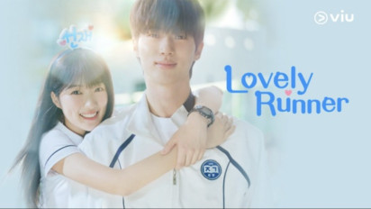 Byeon Woo Seok Rawat Kim Hye Yoon dengan Manis dalam Behind The Scene Lovely Runner