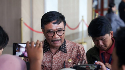 Djarot Tegaskan PDIP Tak Biarkan Bobby Nasution Lawan Kotak Kosong di Pilgub Sumut 