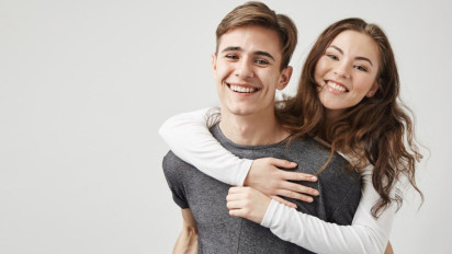 Temukan Cara Mengkoneksikan Hati dengan Aquarius dengan Tips PDKT Menurut Ramalan Zodiak