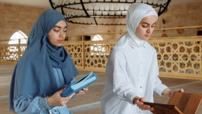 Istri Menolak Suami yang Izin Poligami, Bagaimana Hukumnya?