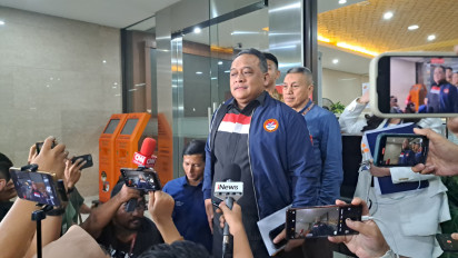 Seusai 5 Jam Diperiksa Polisi, Benny Rhamdani Masih Bungkam Bongkar Sosok Inisial T Pengendali Judi Online Kebal Hukum