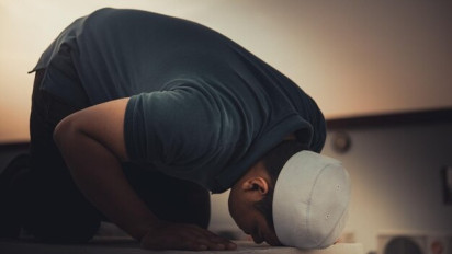 Mau Tahajud Bingung Bacaannya, Coba Baca 3 Surah yang Dianjurkan Nabi Muhammad SAW, Kata Ustaz Adi Hidayat Bisa Pilih..