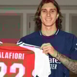 Barcelona Incar Alessandro Bastoni Rp1,3 Triliun, Inter Milan Siapkan Pengganti Tak Terduga!