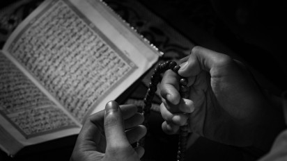 Ustaz Adi Hidayat Sarankan Baca Sayyidul Istighfar, Ini Bacaan Lengkapnya