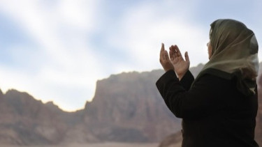 Cuaca Panas Hantam Bumi, Ini Doa yang Dianjurkan untuk Dibaca Setiap Muslim