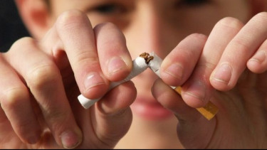 Pemerintah Larang Warga Jualan Rokok Eceran, kecuali...