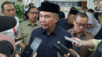 Bey: 5 Direksi BUMD Siap Mundur Setelah Tandatangani Pakta Integritas