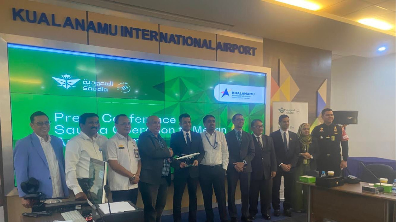 Bandara Kualanamu Kembali Buka Penerbangan Medan-Arab Saudi, Optimis 30 Juta Penumpang hingga 2030
            - galeri foto