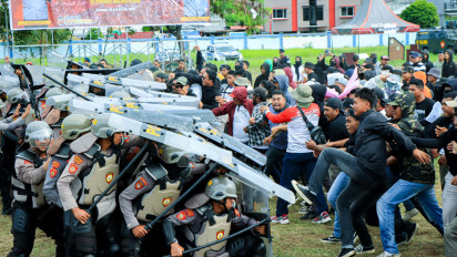 Simulasi Pengamanan Kota Jelang Pilkada Serentak 2024, Polda Maluku Utara