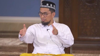 Sibuk Kerja sampai Lupa Shalat, Apakah Boleh Isya di Atas Jam 12 Malam? Kata Ustaz Adi Hidayat yang Benar Seharusnya..