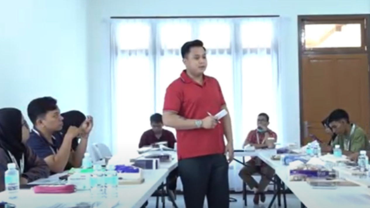 Gelar Kelas Anggota Creative Nilam, Amanah Hadirkan Instruktur Parfum Internasional
            - galeri foto