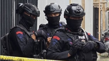 Penggerebekan Densus 88 Gegerkan Warga Antapani Bandung, Terduga Teroris Baru Tinggal Kurang dari Sebulan
