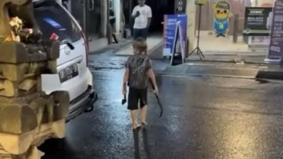 Bocah Ukraina 'Si Kocong' yang Terlantar di Jalanan Ubud Bali Akhirnya Diamankan Imigrasi, Sudah Overstay Ratusan Hari, Tak Punya Biaya Pulang