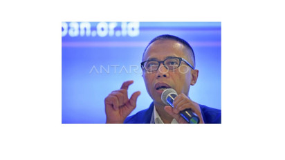 PMI Manufaktur RI Jeblok, Ini Kata Ekonom