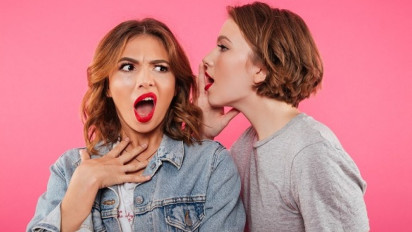 Masih Mau Mencela Orang? Tafsir Surah Al Humazah Ayat 1: Celakalah!