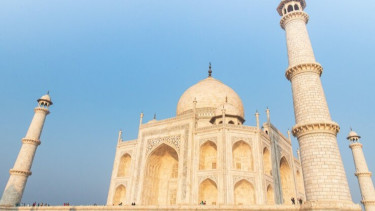 Jadwal Salat Kota Yogyakarta dan Sekitarnya Selama 1-31 Agustus 2024