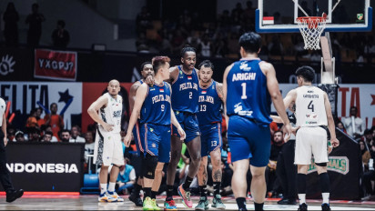 Akhiri Puasa Gelar dengan Tumbangkan Satria Muda di Partai Final, Pelita Jaya Angkat Trofi Juara IBL 2024