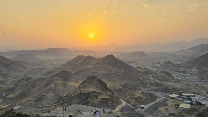 Keutamaan Shalat Fajar atau Qabliyah Subuh, Ustaz Adi Hidayat: Tidak Pernah Ditinggalkan Rasulullah SAW Meski Subuh Kesiangan