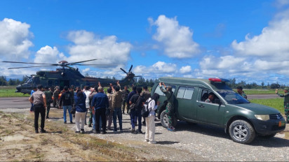 Jenazah Pilot Asal Selandia Baru Berhasil Dievakuasi Ke RSUD Mimika