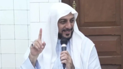 Tolong Perhatikan Tempat Shalat Saat di Masjid, Syekh Ali Jaber Bilang Jangan Shalat di...