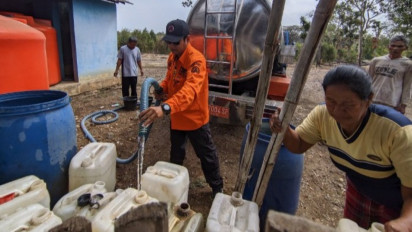Belasan Desa di Ponorogo Alami Krisis Air Bersih, BPBD Dropping Air Bergantian