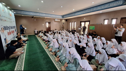 Milad ke-14 Penuh Berkah, LAZ Yayasan Bakrie Amanah Bahagiakan 800 Anak Yatim Belanja di Supermarket