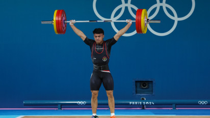 Rekor Dunia Pecah! Rizki Juniansyah Bawa Indonesia Raih Emas ke-50 di SEA Games 2025