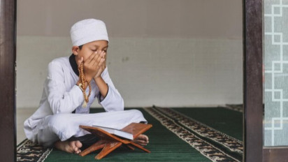 Mentaati Nabi Muhammad SAW Bagian dari Bentuk Iman, Tafsir Surah An-Nisa Ayat 65