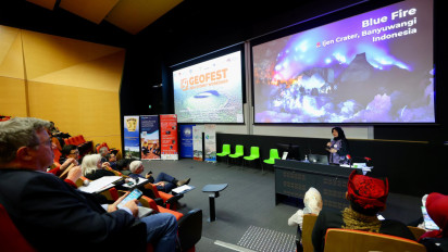 Banyuwangi Terus Perkuat Jejaring Geopark Ijen di Pentas Internasional, Bupati Ipuk Paparan di Geofest Australia