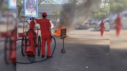 Motor Terbakar di SPBU Hertasning Makassar Usai Isi Bensin