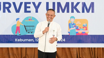 Bupati Kebumen Launching Pemberian Bantuan UMKM Senilai Rp1,25 Juta