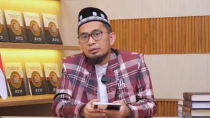 Kesulitan Ekonomi Dijamin Hilang, Segera Baca Doa ini, Ustaz Adi Hidayat Bilang akan Terbebas dari…